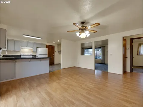 1440 NE 18th Street Gresham OR 97030