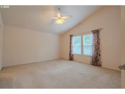 1513 SE 186th Court Vancouver WA 98683
