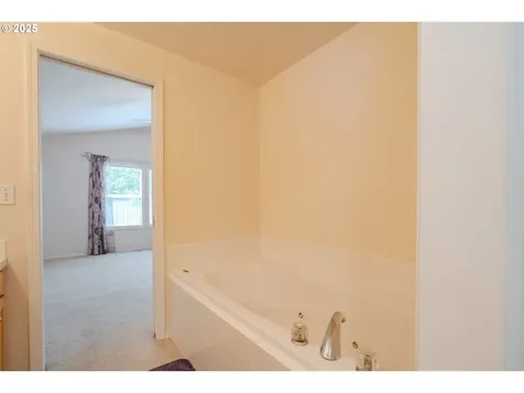 1513 SE 186th Court Vancouver WA 98683