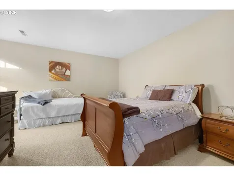 19583 SE Cottonwood Street Milwaukie OR 97267
