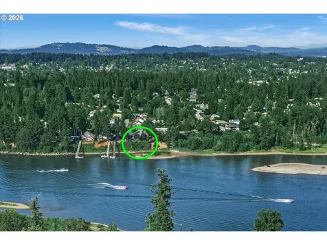 19583 SE Cottonwood Street Milwaukie OR 97267