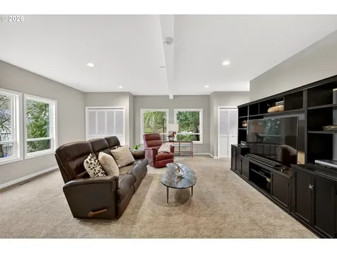 3009 SW Dickinson Street Portland OR 97219