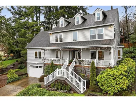 3009 SW Dickinson Street Portland OR 97219