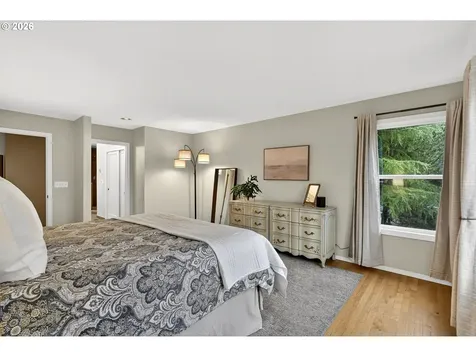 3009 SW Dickinson Street Portland OR 97219