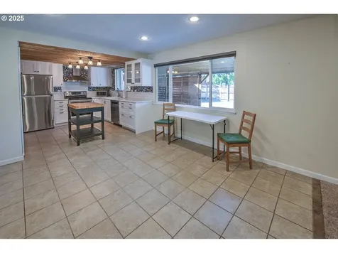 714 NE 152nd Avenue Vancouver WA 98684