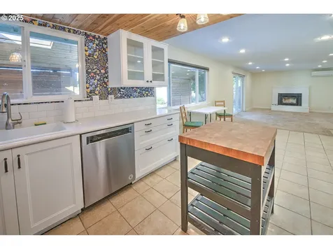 714 NE 152nd Avenue Vancouver WA 98684