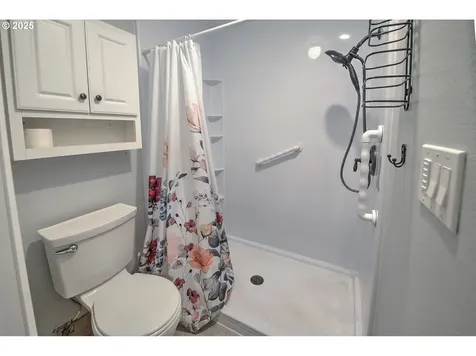 714 NE 152nd Avenue Vancouver WA 98684