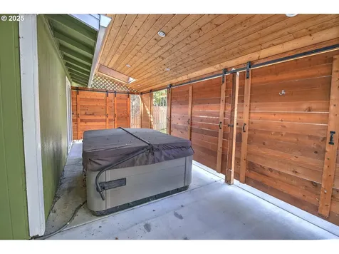 714 NE 152nd Avenue Vancouver WA 98684