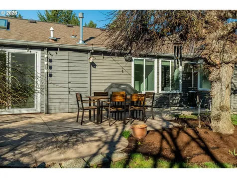 8750 SW Bridletrail Avenue Beaverton OR 97008