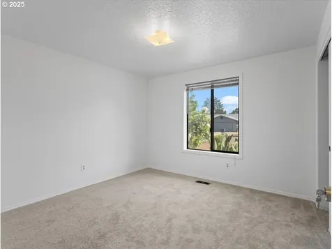 8406 NE 60th Street Vancouver WA 98662