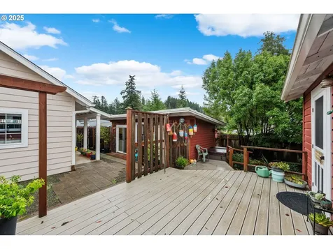 144 N Gould Street Coquille OR 97423
