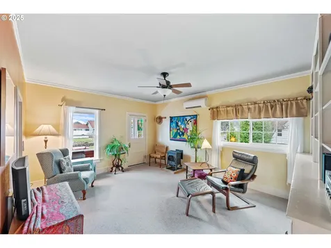 144 N Gould Street Coquille OR 97423