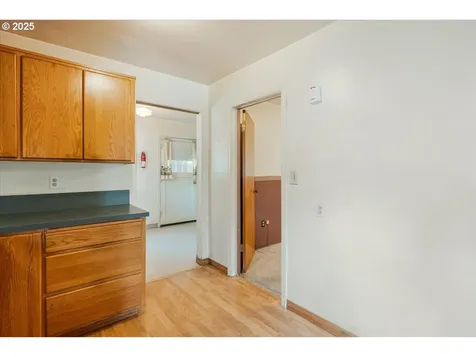 603 E 6th Street Newberg OR 97132