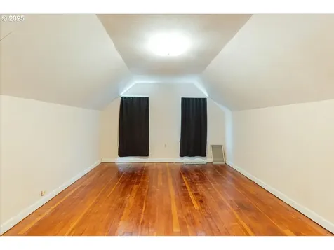 603 E 6th Street Newberg OR 97132