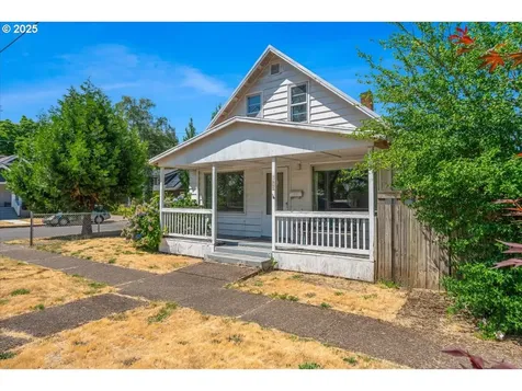 603 E 6th Street Newberg OR 97132