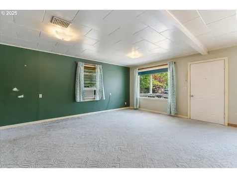 603 E 6th Street Newberg OR 97132
