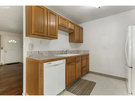 3301 SE 175th Place Portland OR 97236