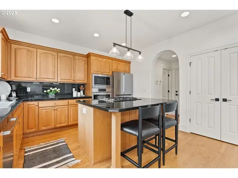 4576 NW 125th Avenue Portland OR 97229