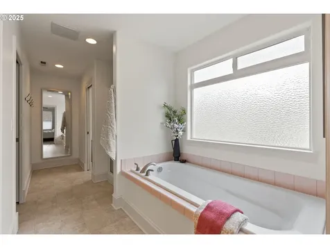 4576 NW 125th Avenue Portland OR 97229