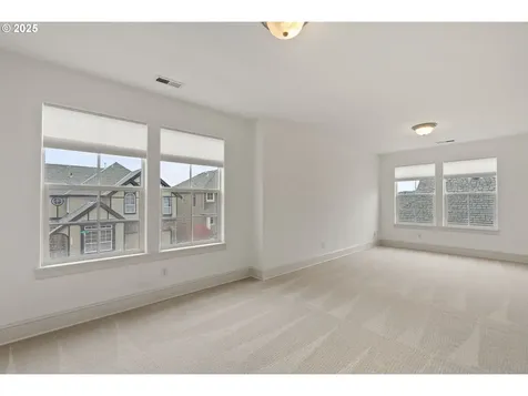 4576 NW 125th Avenue Portland OR 97229