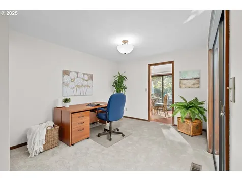 8620 SW Inez Street Portland OR 97224