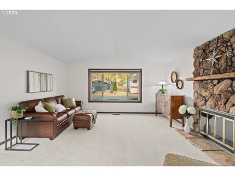 8620 SW Inez Street Portland OR 97224
