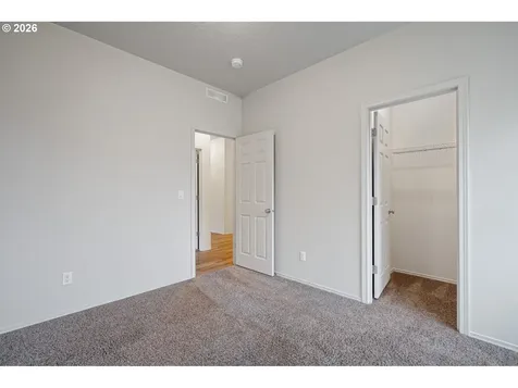 3105 NE 120th Avenue Vancouver WA 98682