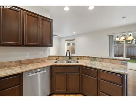 3105 NE 120th Avenue Vancouver WA 98682