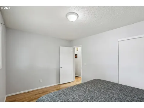 9245 SE Harrison Street Portland OR 97216