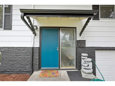 9245 SE Harrison Street Portland OR 97216