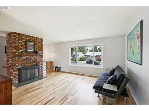9245 SE Harrison Street Portland OR 97216