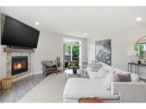 2111 NW 70th Street Vancouver WA 98665