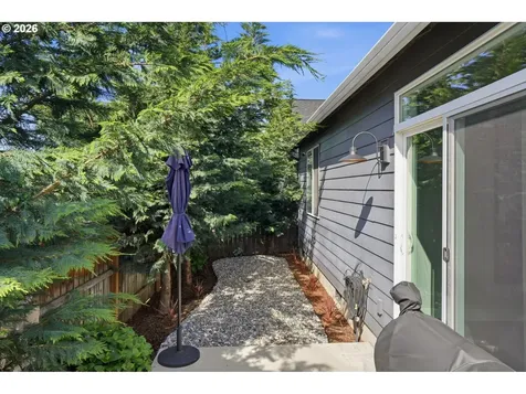 2111 NW 70th Street Vancouver WA 98665