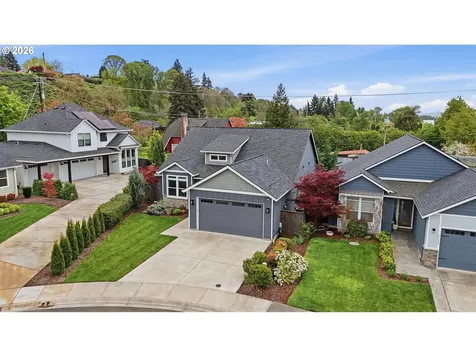2111 NW 70th Street Vancouver WA 98665