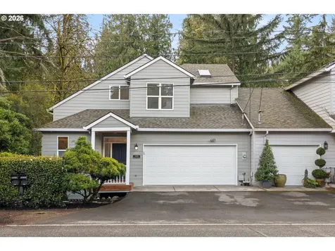 3426 SW Arnold Street Portland OR 97219