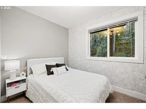 3426 SW Arnold Street Portland OR 97219