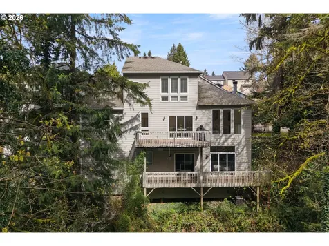 3426 SW Arnold Street Portland OR 97219