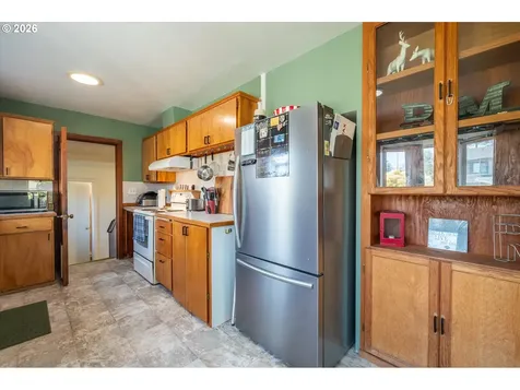 1789 14th Street North Bend OR 97459
