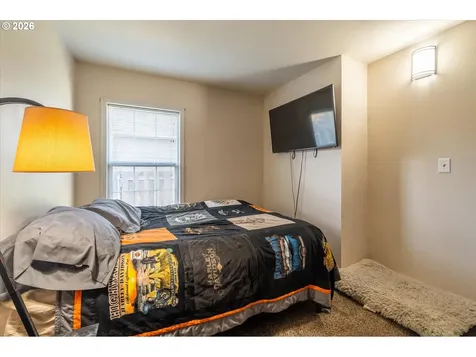 1789 14th Street North Bend OR 97459