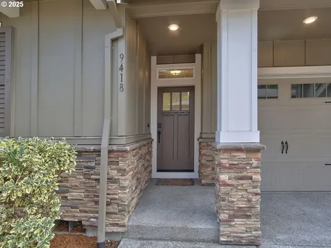 9418 SW Chopin Lane Portland OR 97225