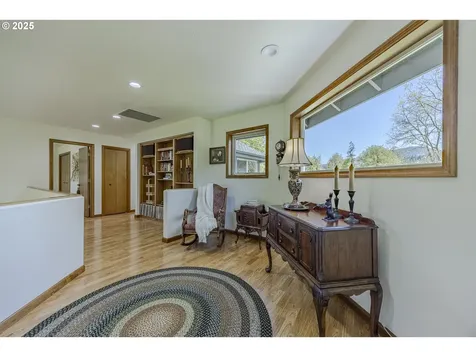 38201 Queens Road Marcola OR 97454