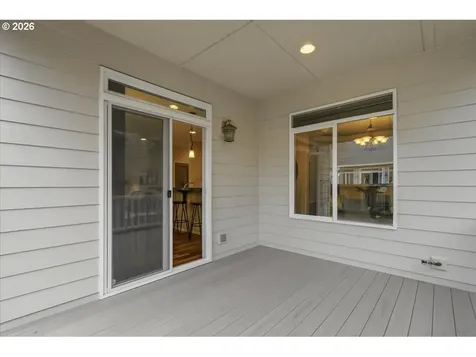 305 NW 152nd Street Vancouver WA 98685