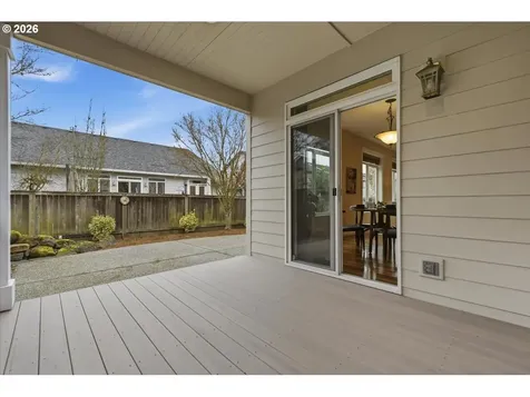 305 NW 152nd Street Vancouver WA 98685