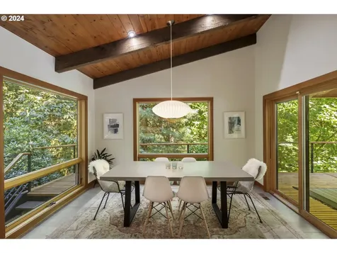 610 Atwater Road Lake Oswego OR 97034
