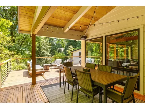 610 Atwater Road Lake Oswego OR 97034