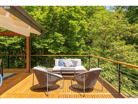 610 Atwater Road Lake Oswego OR 97034