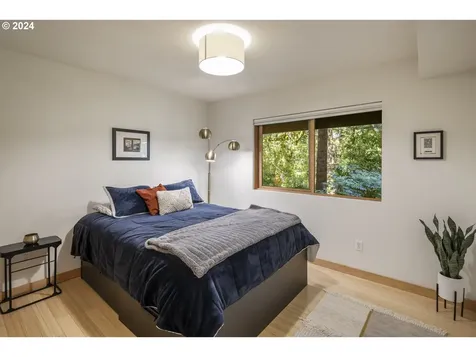 610 Atwater Road Lake Oswego OR 97034