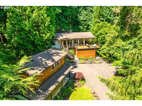 610 Atwater Road Lake Oswego OR 97034