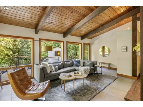 610 Atwater Road Lake Oswego OR 97034