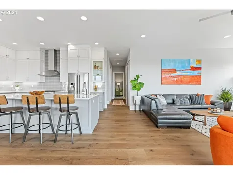 31908 J Place Ocean Park WA 98640